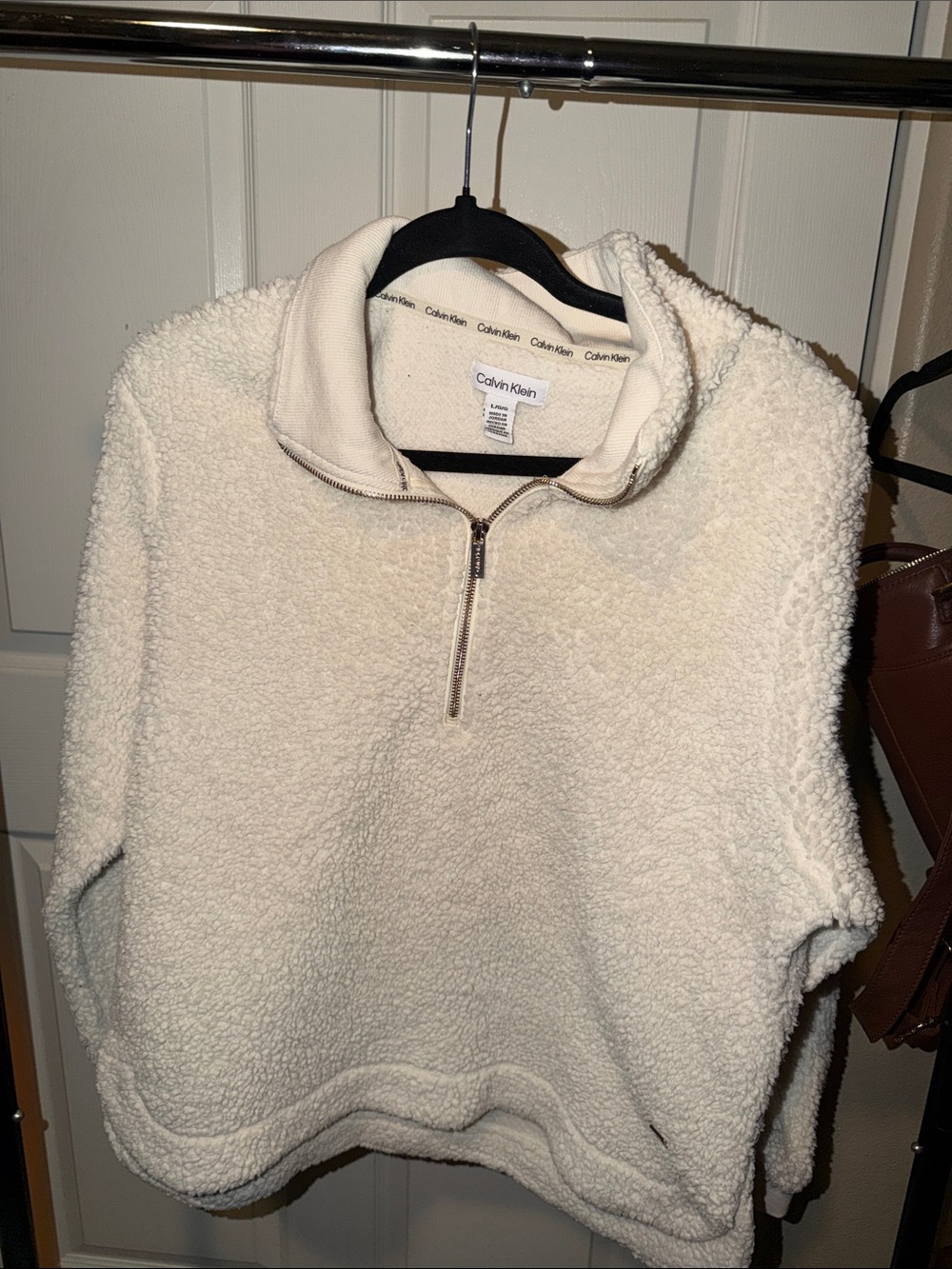 E5 Calvin Klein Cream Sherpa Half-Zip Pullover